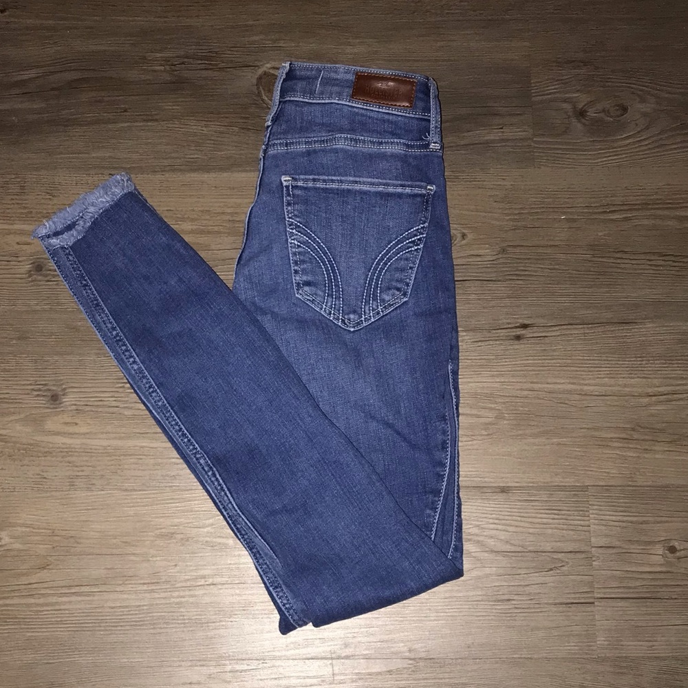 Hollister jeans in size 0